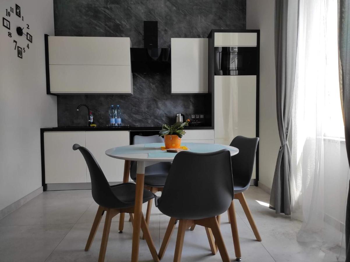 ילנייה גורה Apartament W Stylu Loft מראה חיצוני תמונה
